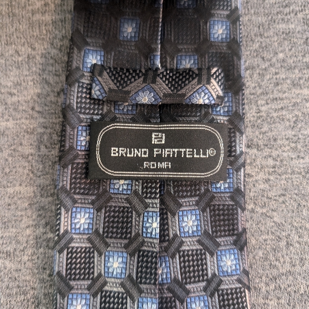 Bruno Piattelli Silk Tie, Blue/Grey/Black Geometric/Floral Pattern, 60.5" - Picture 3 of 4